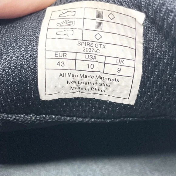 La Sportiva Spire GTX Shoes Mens Size 10 Black Gray Gore Tex Hiking Vibram - Picture 7 of 8